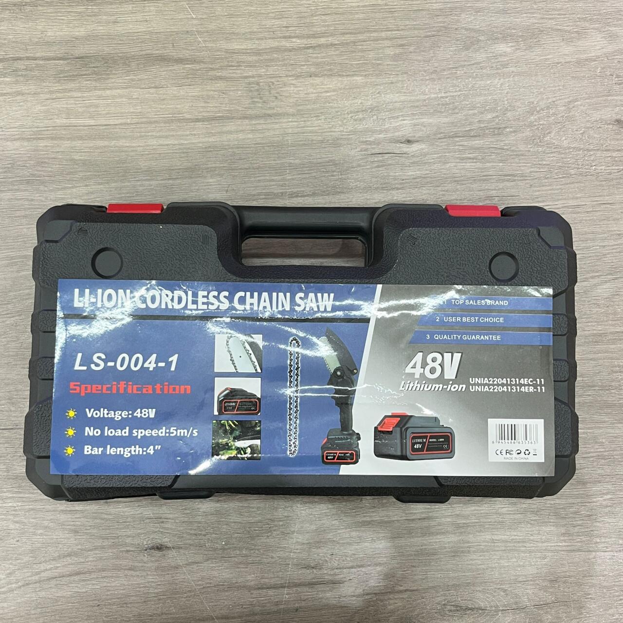 Mini Motosierra Eléctrica + Linterna Frontal LED GRATIS